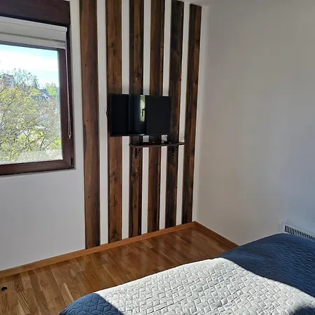 Polar Star Apartment